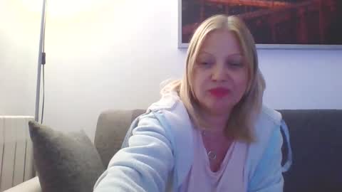 Marlyn online show from February 10, 9:58 pm