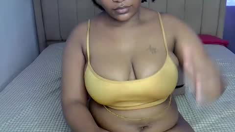 Snapshot of loveydivah chatting on September 9, 1:33 pm loveydivah online show from September 9, 1:33 pm