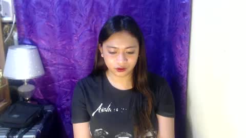 Snapshot of loveyoureign06 chatting on January 3, 9:26 pm Ryn online show from January 3, 9:26 pm