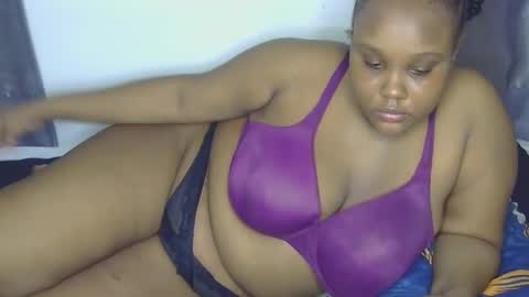 loveytiana online show from April 16, 6:35 am