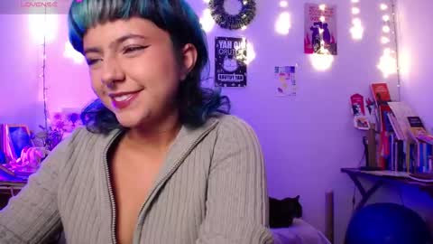 loving_alma online show from January 9, 12:59 am