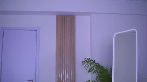 Snapshot of lovingblondie chatting on February 12, 4:23 am Nora online show from February 12, 4:23 am