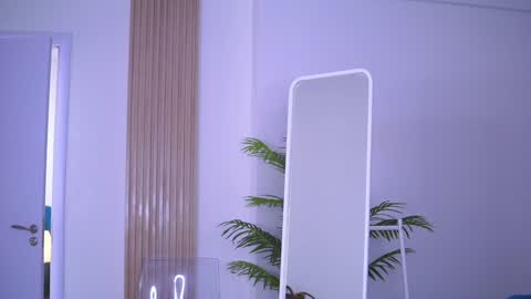 Snapshot of lovingblondie chatting on January 20, 4:32 am Nora online show from January 20, 4:32 am