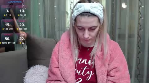 Antonia online show from September 26, 6:00 am