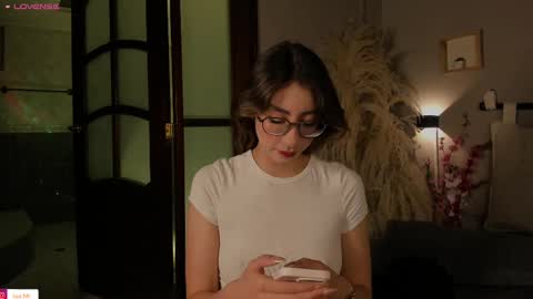 Snapshot of lua_ferch_ chatting on February 15, 12:54 pm ---Goys incredible photographs online show from February 15, 12:54 pm