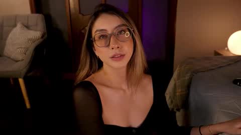 Snapshot of lua_ferch_ chatting on November 1, 1:37 pm ---Goys incredible photographs online show from November 1, 1:37 pm