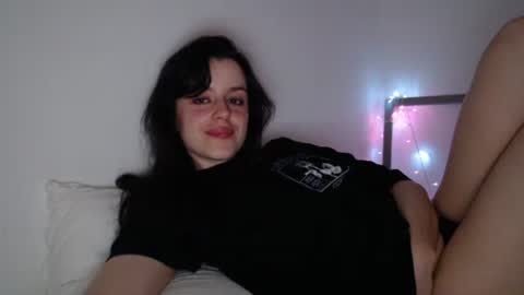 luana online show from September 9, 9:47 pm