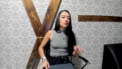 Snapshot of lucasymia_69 chatting on March 12, 12:15 pm MIA HOT online show from March 12, 12:15 pm