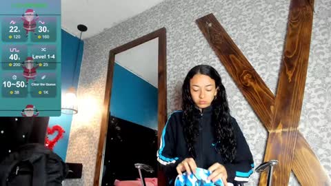 Snapshot of lucasymia_69 chatting on January 10, 12:04 pm MIA HOT online show from January 10, 12:04 pm