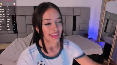 Luciana  Rest time I will return on December 2. online show from October 12, 3:09 am