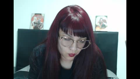 Lulu DCarton online show from February 18, 4:00 am