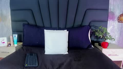   online show from September 17, 11:14 pm