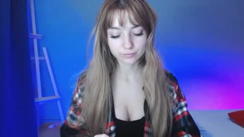 Lucy online show from January 24, 6:14 am