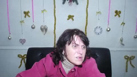 LuciaMi online show from December 18, 6:03 pm
