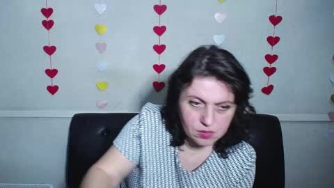 LuciaMi online show from January 23, 7:07 pm