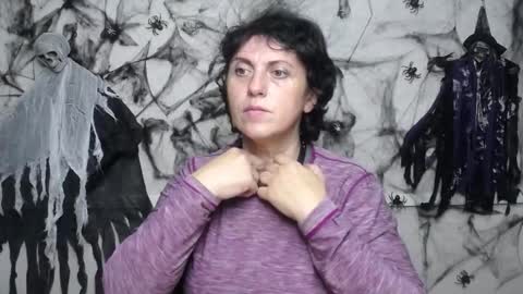 LuciaMi online show from October 19, 5:04 pm