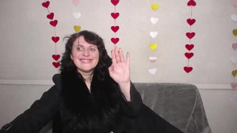 LuciaMi online show from February 14, 5:19 am