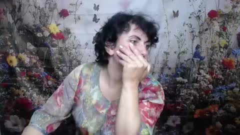 LuciaMi online show from October 12, 7:11 am