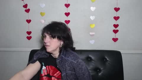 LuciaMi online show from February 12, 4:23 am