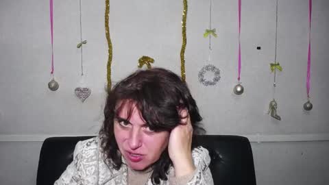LuciaMi online show from January 14, 6:17 pm
