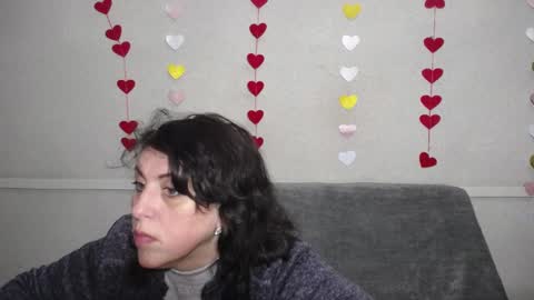 LuciaMi online show from February 16, 5:59 am
