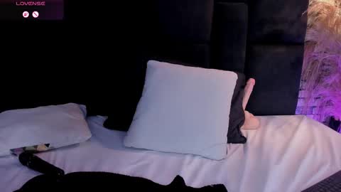 Lisseth  online show from March 26, 8:21 pm