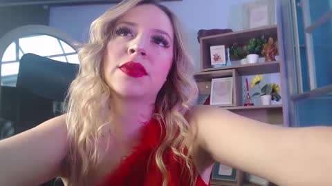 Luciana Evans online show from March 1, 2:13 pm