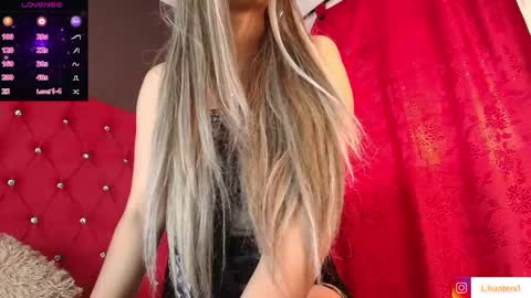 Snapshot of luciana_hunters chatting on February 13, 4:17 pm luciana_hunters online show from February 13, 4:17 pm