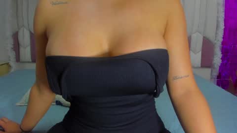 instagram luciana417  online show from December 15, 3:13 am