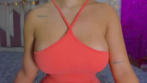 instagram luciana417  online show from December 21, 3:03 am