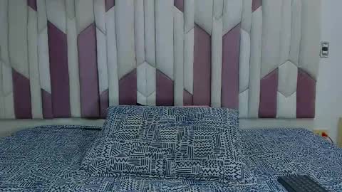 instagram luciana417  online show from February 15, 3:09 am