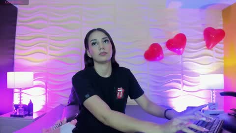 Snapshot of lucianacarter chatting on February 16, 4:09 am online show from February 16, 4:09 am