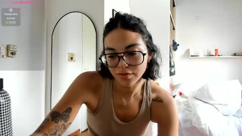 luciaxluna online show from April 2, 6:49 pm