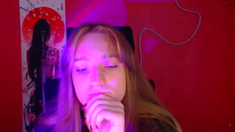 Lucie online show from November 29, 10:58 pm