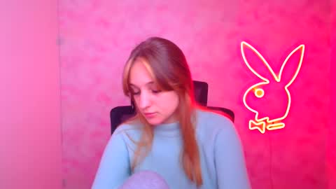 Lucie online show from December 21, 12:20 pm