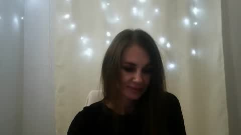 Snapshot of luciemack chatting on October 27, 8:25 pm LucieMack online show from October 27, 8:25 pm