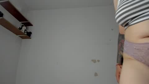 Snapshot of luciferrx666 chatting on January 24, 8:43 pm camila online show from January 24, 8:43 pm
