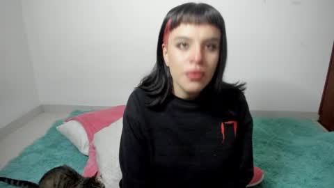 Snapshot of luciferrx666 chatting on January 3, 5:50 am camila online show from January 3, 5:50 am