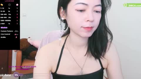 Snapshot of luckrose chatting on October 28, 2:28 am Jinn online show from October 28, 2:28 am