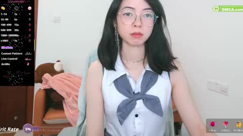 Snapshot of luckrose chatting on October 20, 3:20 am Jinn online show from October 20, 3:20 am