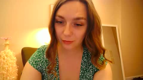 lucky_foryou_baby online show from December 31, 8:23 pm
