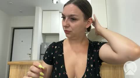 lucky_foryou_baby online show from September 10, 8:47 am