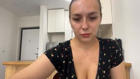 lucky_foryou_baby online show from September 29, 6:18 am