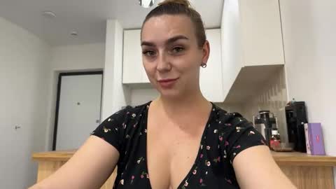 lucky_foryou_baby online show from October 12, 10:17 am