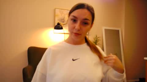 lucky_foryou_baby online show from December 2, 12:50 pm