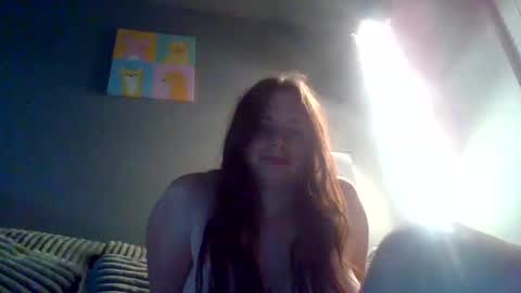 luckygirl96 online show from September 18, 1:04 am