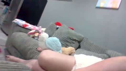 luckygirl96 online show from September 28, 2:18 am