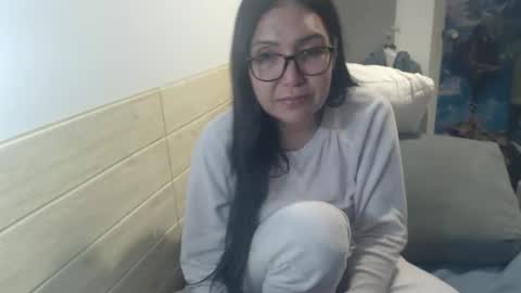 angelisa online show from February 17, 11:15 pm