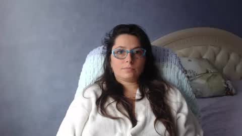 Snapshot of luckylinda23 chatting on October 18, 11:13 am luckylinda23 online show from October 18, 11:13 am