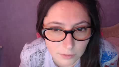 luckylinda23 online show from April 15, 8:09 pm